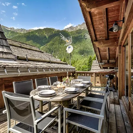 D'olivier - Alpes Travel - Les Praz Chalet Chamonix