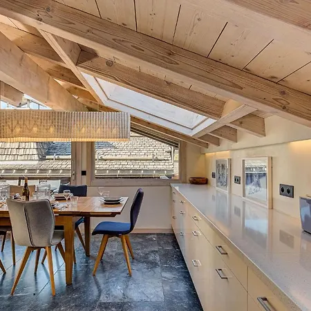D'olivier, Alpes Agency, Les Praz, Chamonix, Sleeps 8 * Chamonix