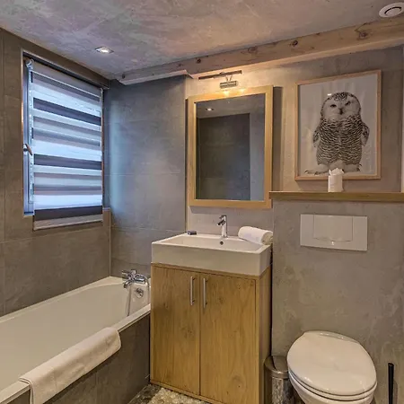 D'olivier - Alpes Travel - Les Praz Chalet *