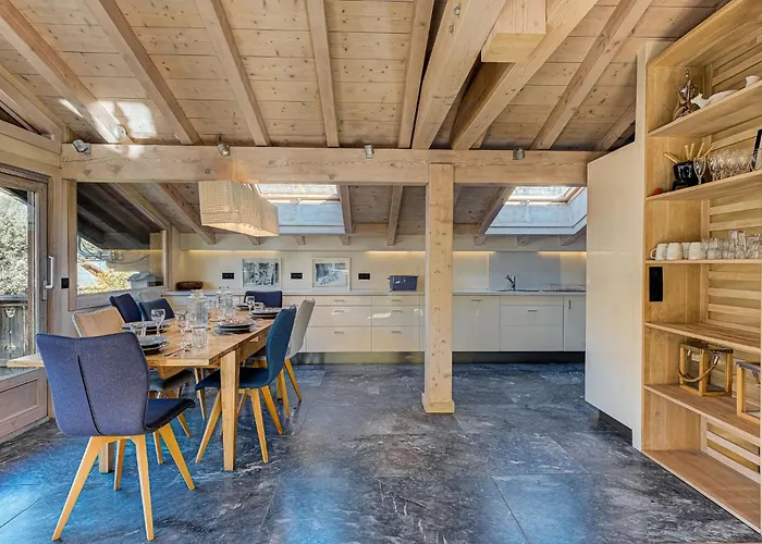 D'olivier, Alpes Agency, Les Praz, Chamonix, Sleeps 8 Chamonix