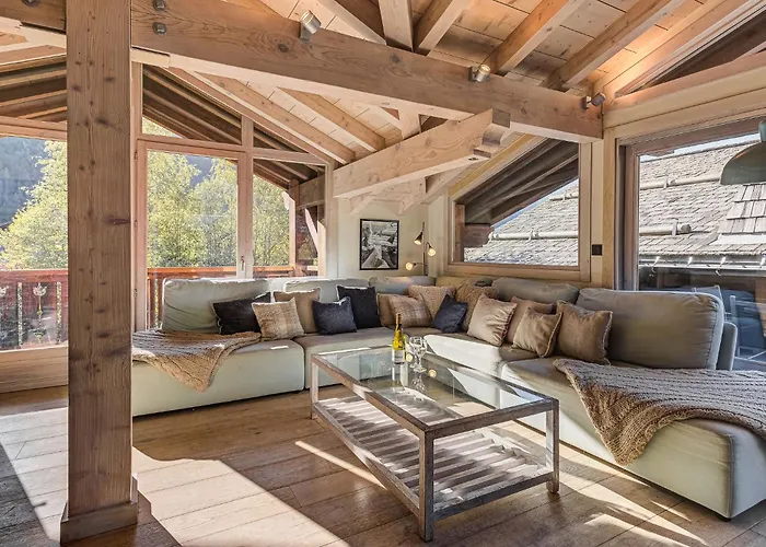 D'olivier, Alpes Agency, Les Praz, Chamonix, Sleeps 8 * Chamonix