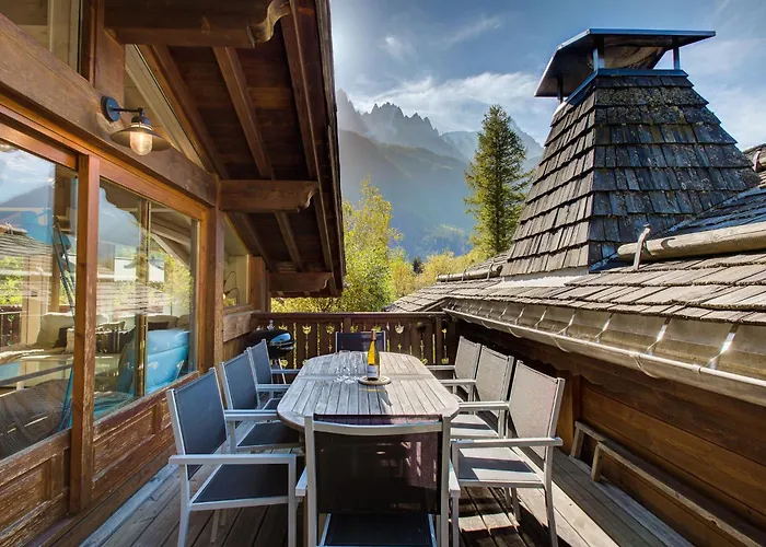Alpesi faház D'olivier, Alpes Agency, Les Praz, Chamonix, Sleeps 8 *