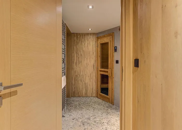 Alpesi faház D'olivier, Alpes Agency, Les Praz, Chamonix, Sleeps 8 *